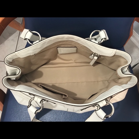 Coach ivory leather Soho zip satchel - Picture 11 of 16